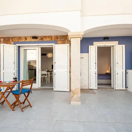 Beautiful At 200 Mt From The Sea *